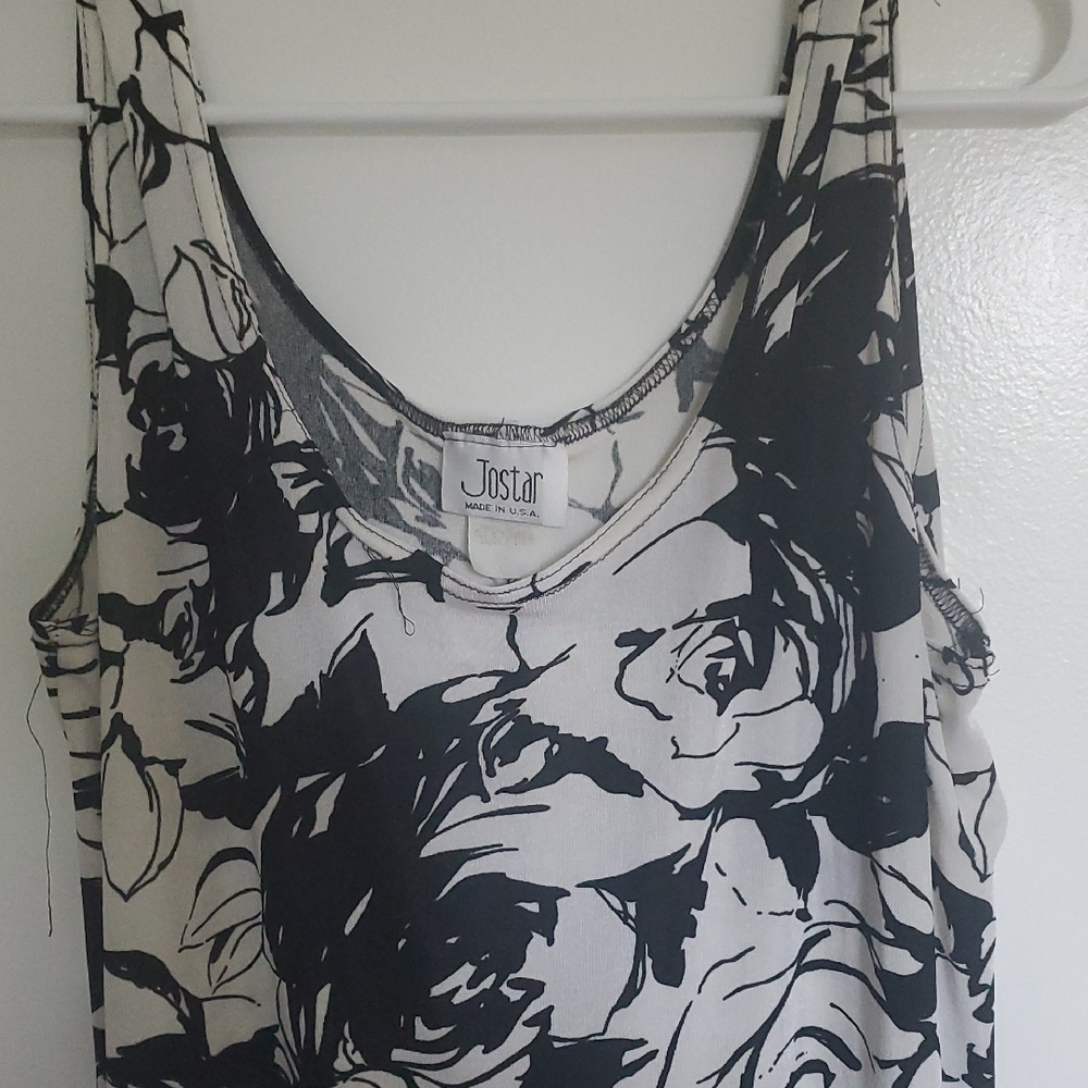 Monochrome Floral Midi Dress - Picture 3 of 7